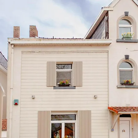 Authentic House With Playroom And Infrared Sauna * Bilzen