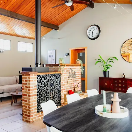 Authentic House With Playroom And Infrared Sauna Ferienhaus *