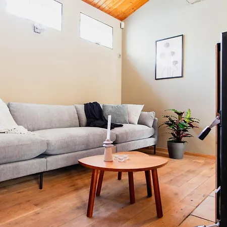 Ferienhaus Authentic House With Playroom And Infrared Sauna *