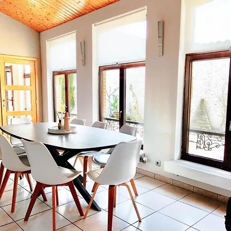 Authentic House With Playroom And Infrared Sauna Ferienhaus